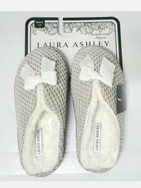 Laura Ashley Spa Collection Gray & White Memory Foam Mule Slippers Small 5-6 NWT